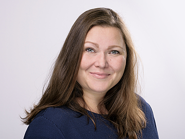 Sandra Gaßen (43), Heilpädagogin, ist seit Juli 2022 im Rahmen eines zweijährigen Modellprojekts als Fachberaterin für Inklusion und Diversität tätig. Sie berät FRÖBEL-Einrichtungen in NRW. (Foto: Bettina Straub)